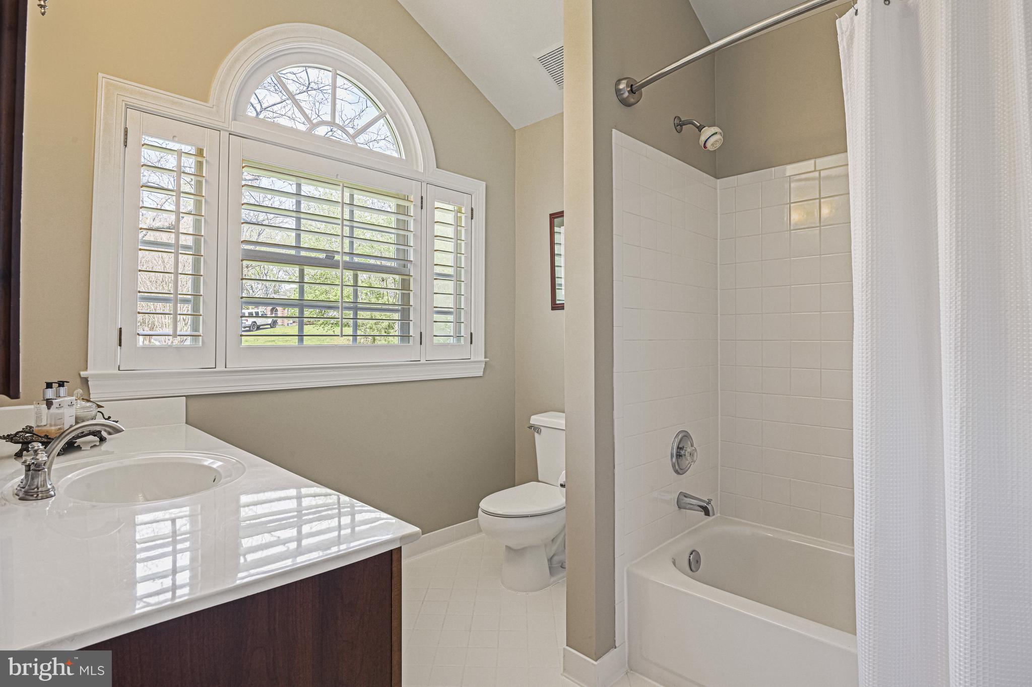 HUNTERS STATION - Residential