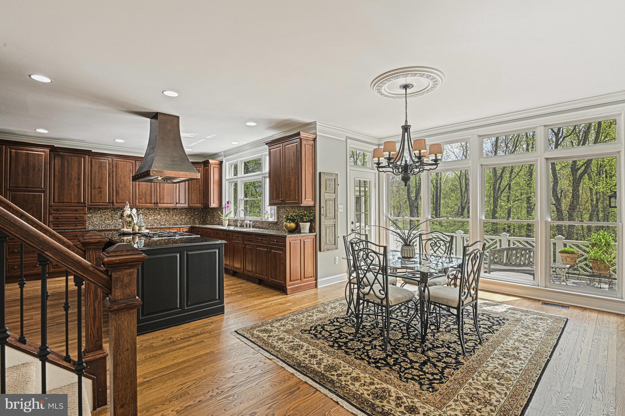 HUNTERS STATION - Residential