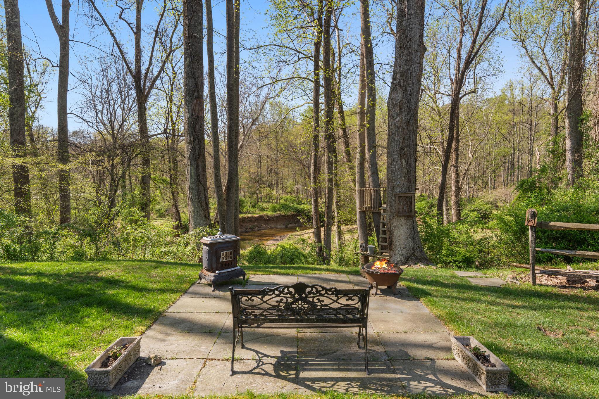 HUNTERS STATION - Residential