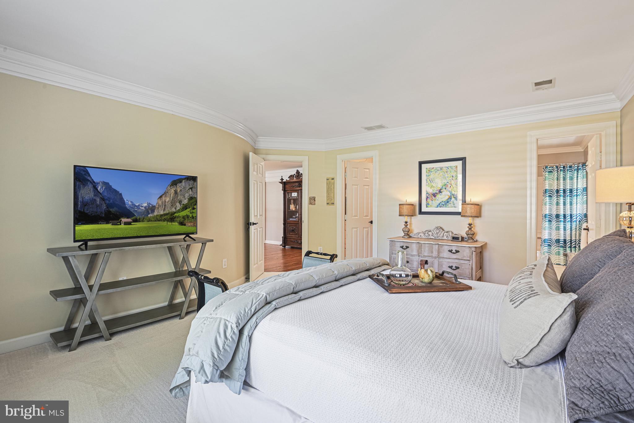 HUNTERS STATION - Residential