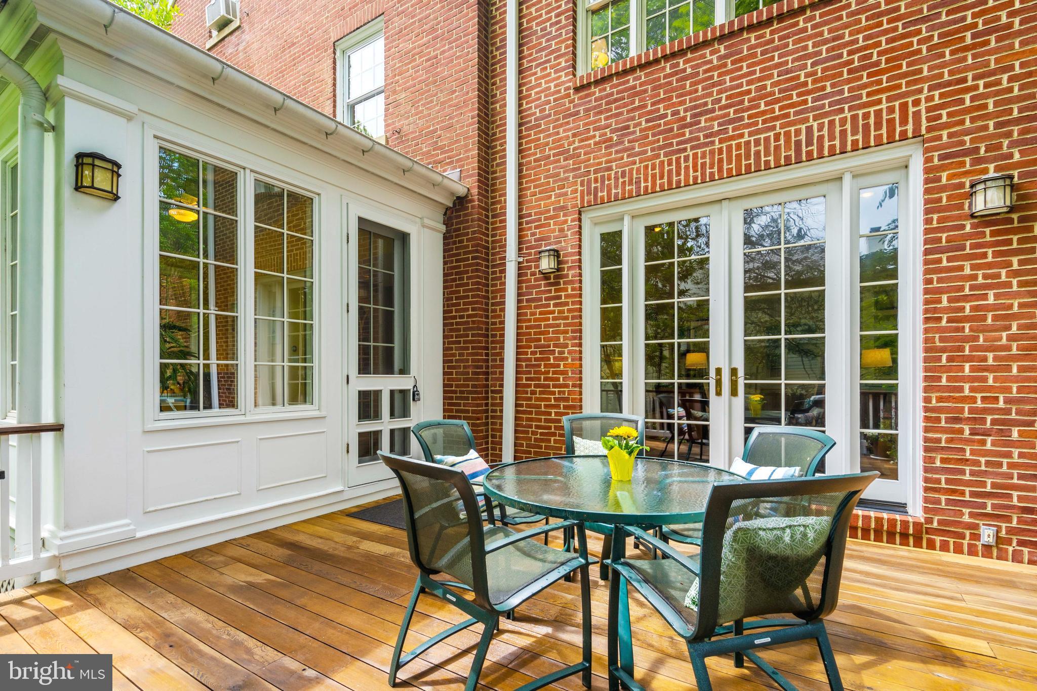 CHEVY CHASE VILLAGE - Residential