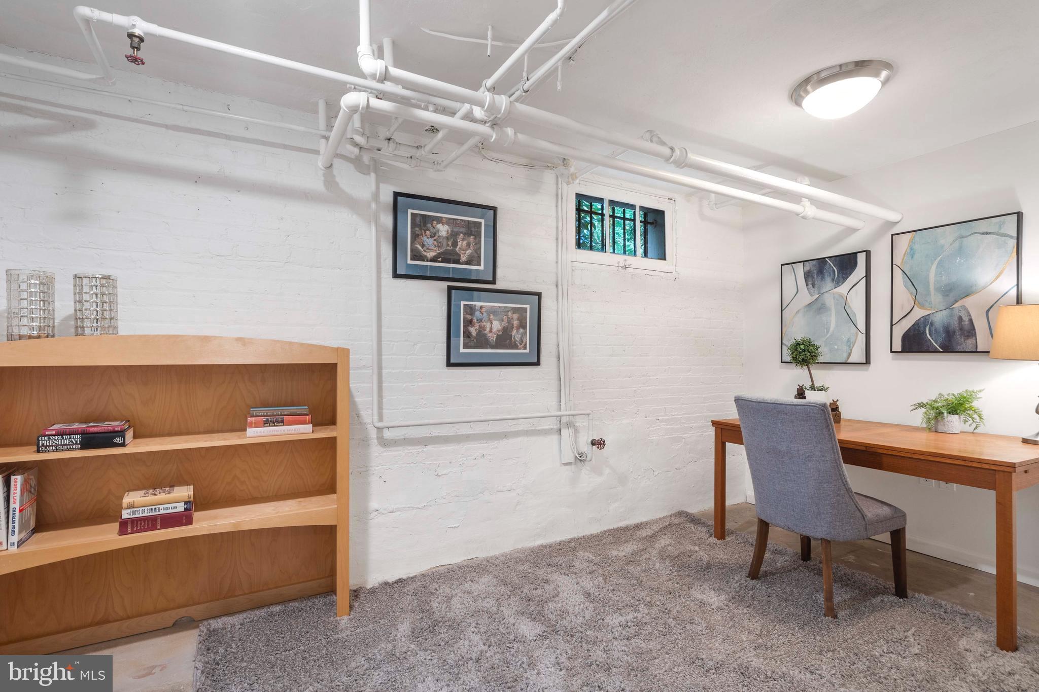 CHEVY CHASE VILLAGE - Residential