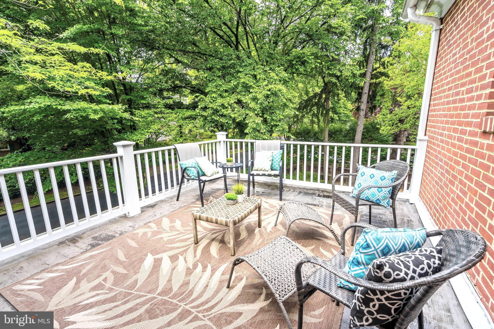 CHEVY CHASE VILLAGE - Residential