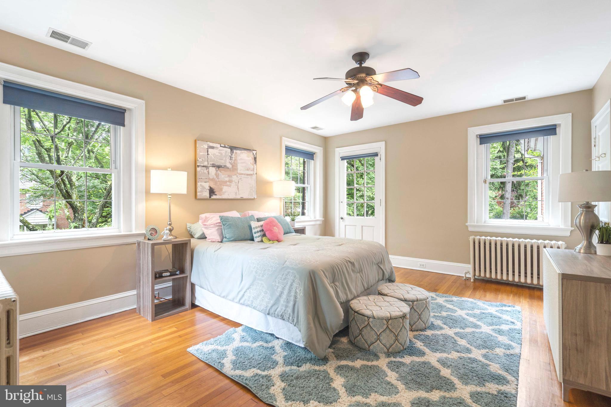 CHEVY CHASE VILLAGE - Residential