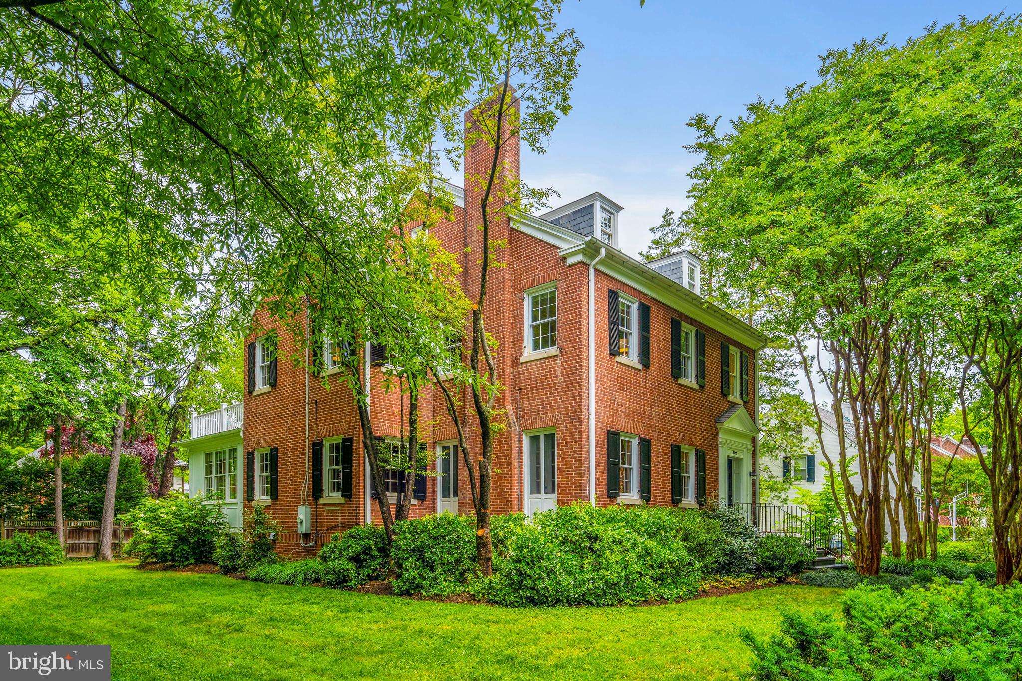 CHEVY CHASE VILLAGE - Residential