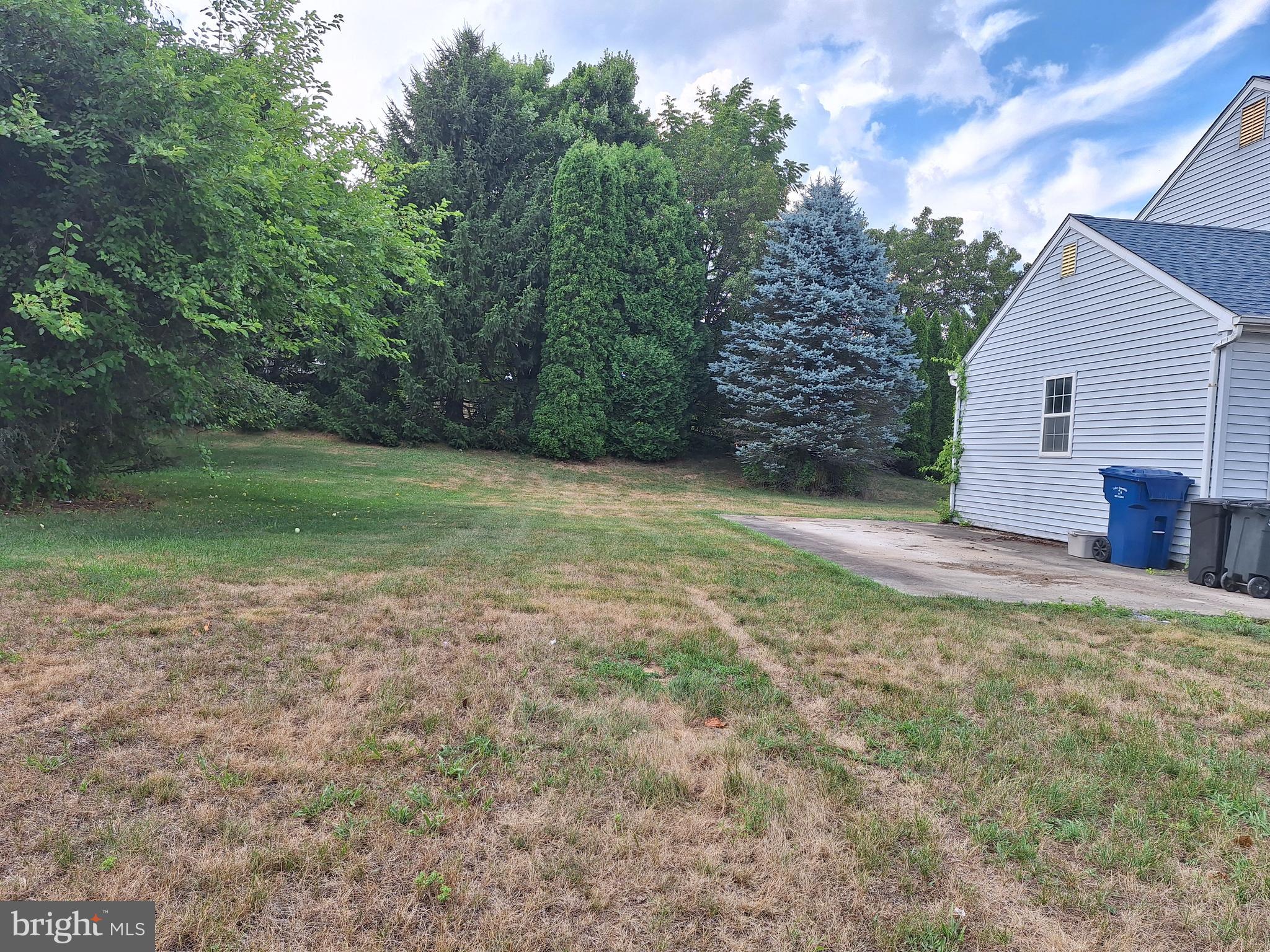 VALLEY SPRINGS - Residential