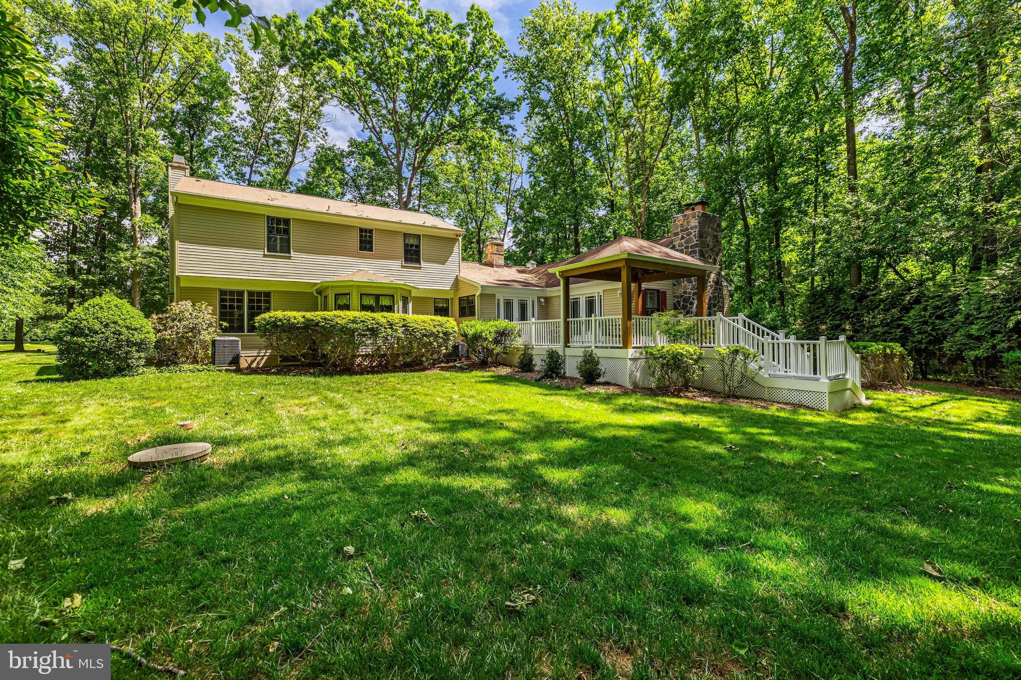 1915 BILLY BARTON CIRCLE