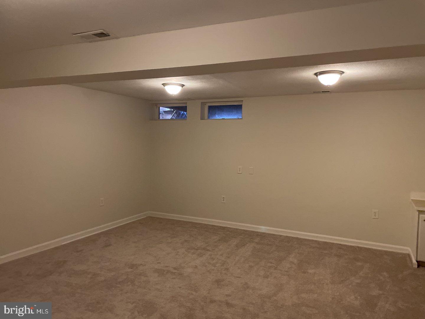 BEECH CREEK - Residential Lease