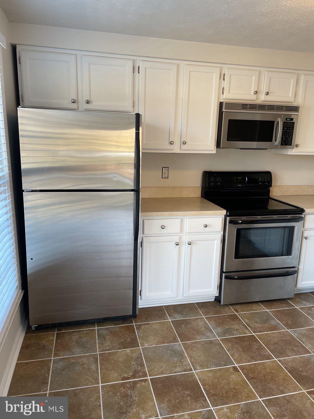 BEECH CREEK - Residential Lease