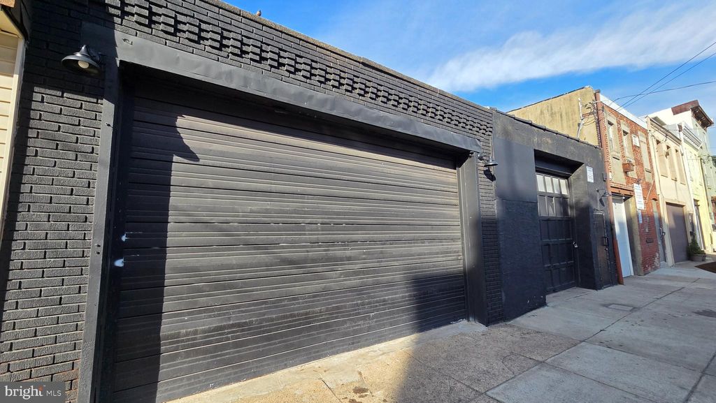 Photo of 2603 Frankford Avenue, PHILADELPHIA, PA 19125 (MLS # PAPH2573226)