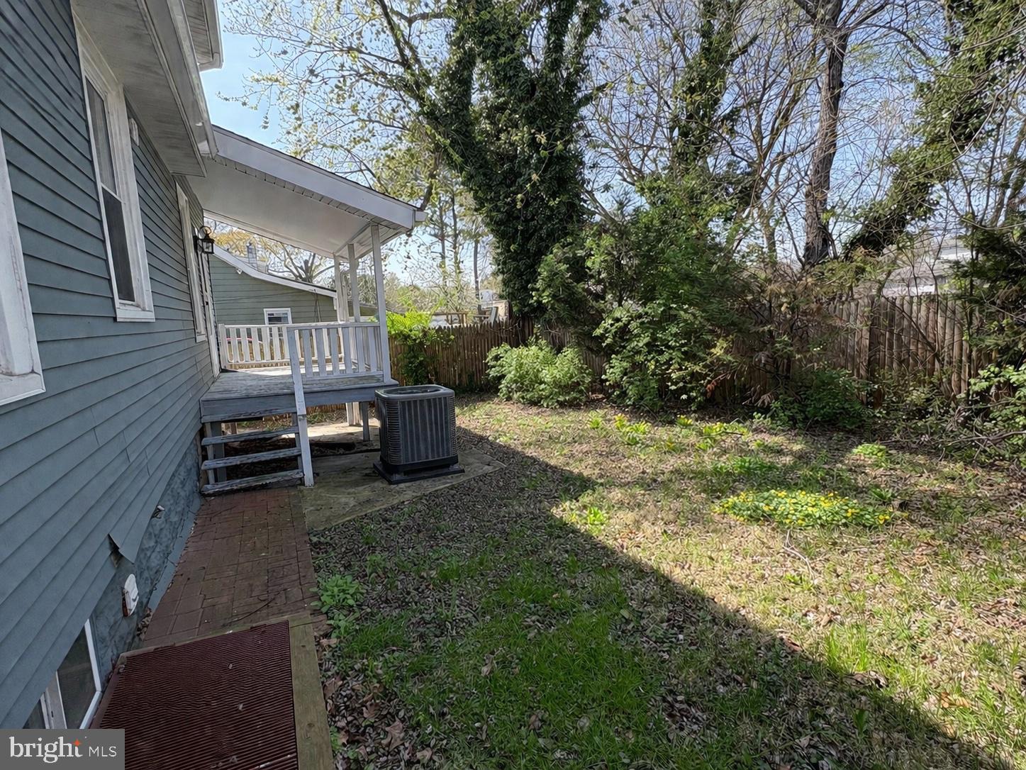 BRENTWOOD - Residential