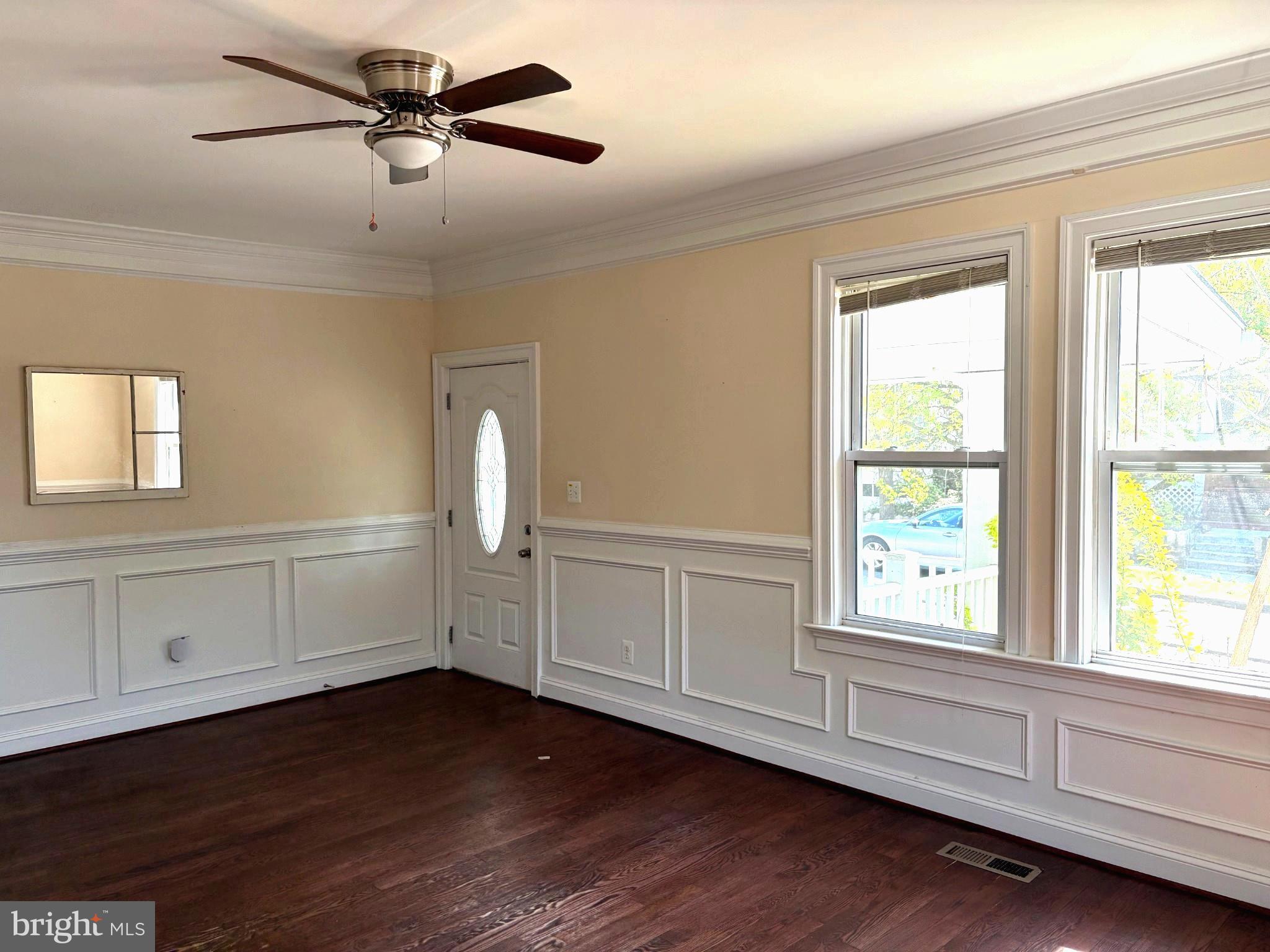 BRENTWOOD - Residential