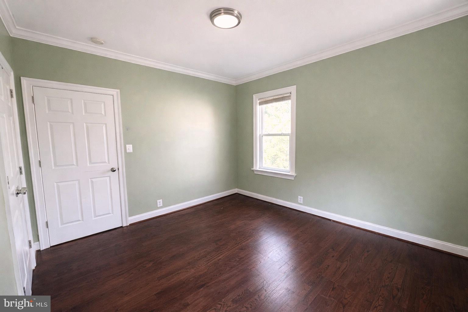 BRENTWOOD - Residential