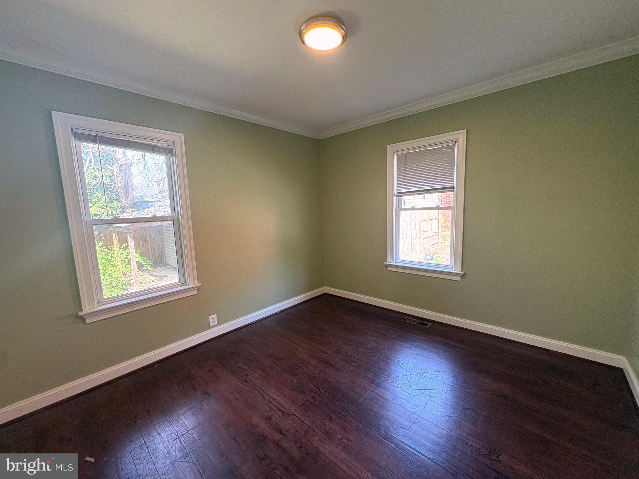 BRENTWOOD - Residential