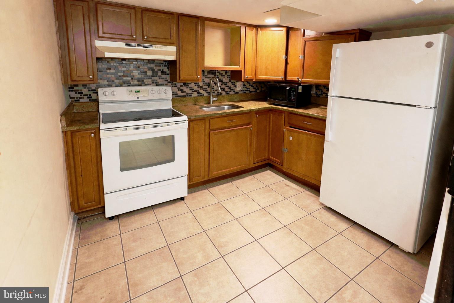 BRENTWOOD - Residential