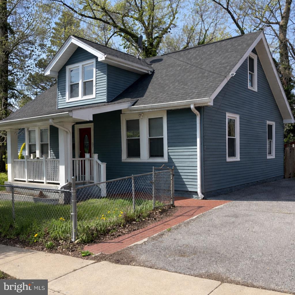 BRENTWOOD - Residential