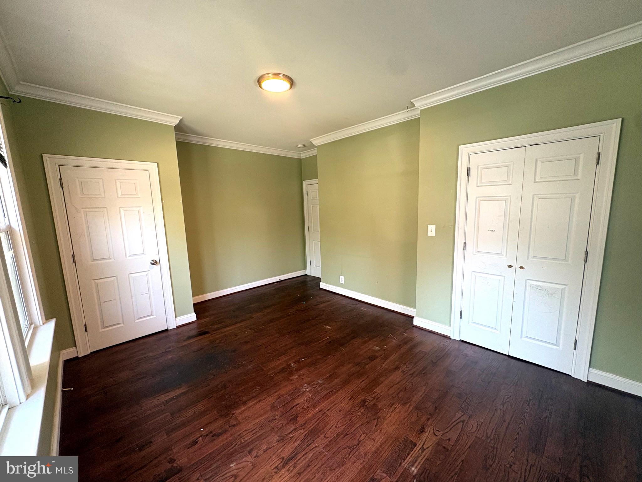 BRENTWOOD - Residential