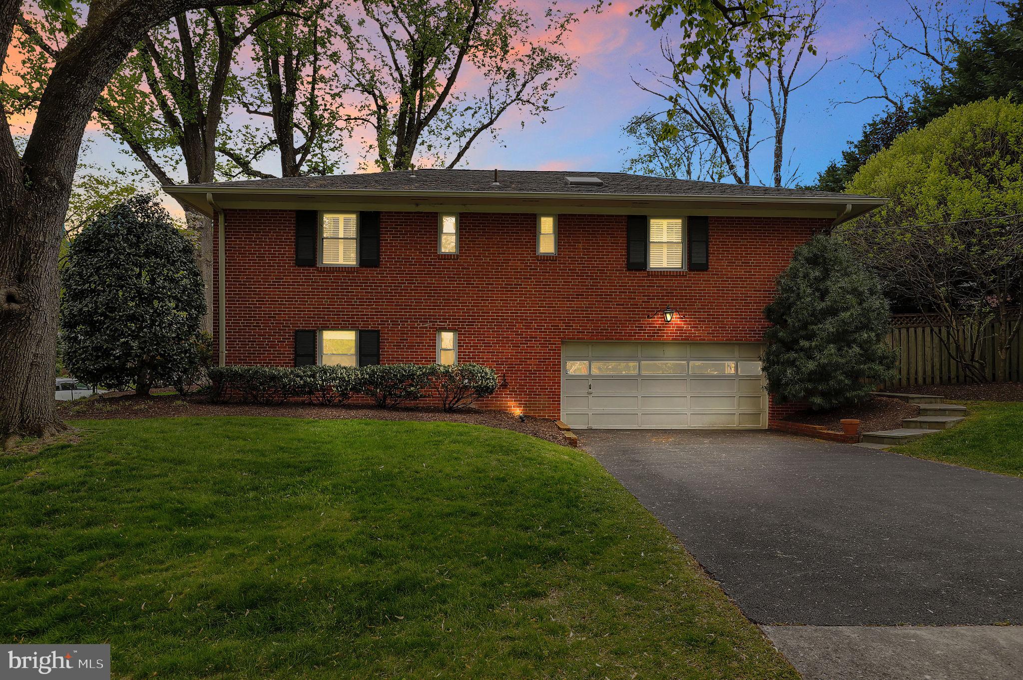 ROCK CREEK HILLS - Residential