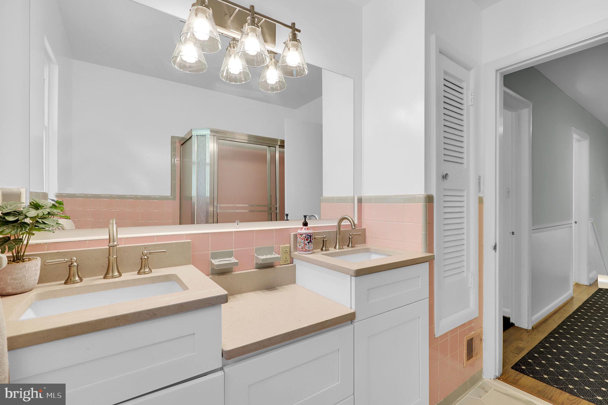 ROCK CREEK HILLS - Residential