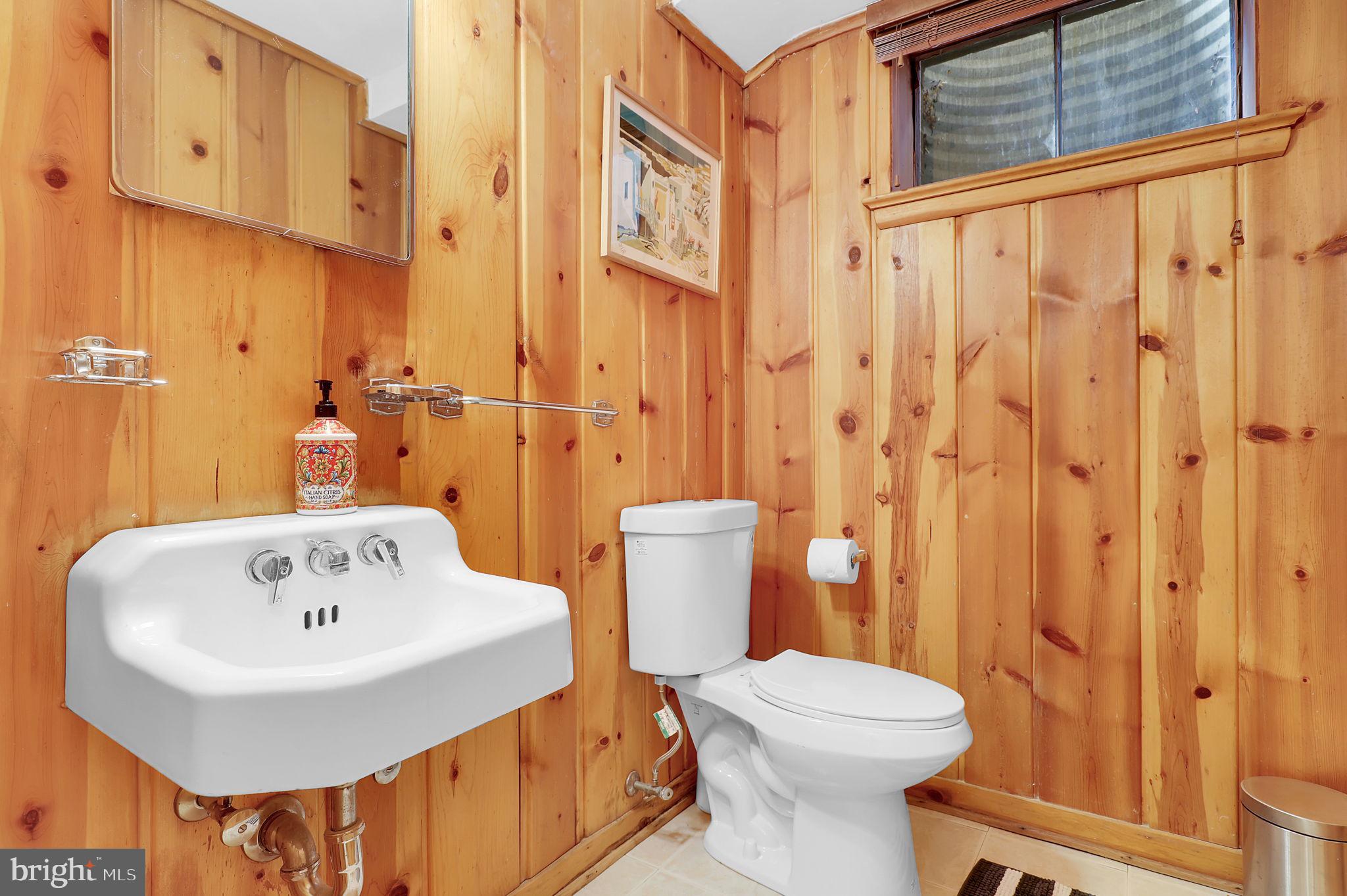 ROCK CREEK HILLS - Residential