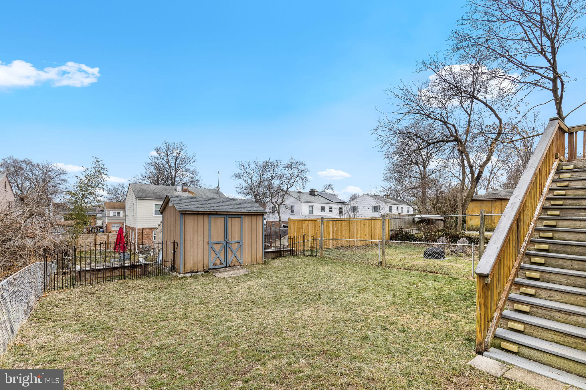 HUNTINGTON - Residential