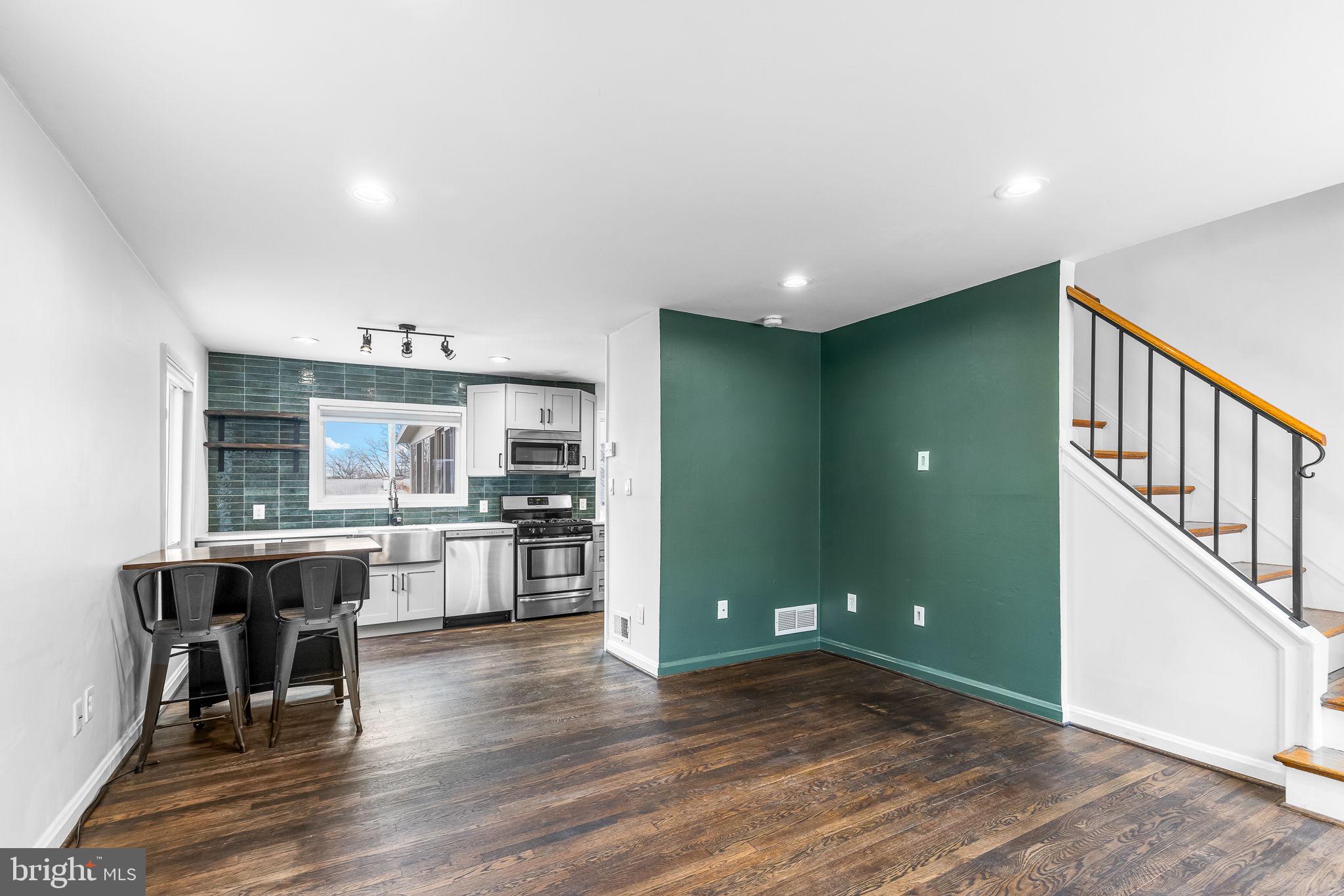 HUNTINGTON - Residential