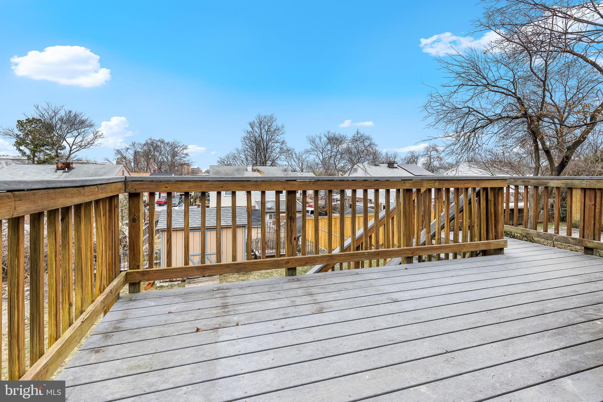 HUNTINGTON - Residential