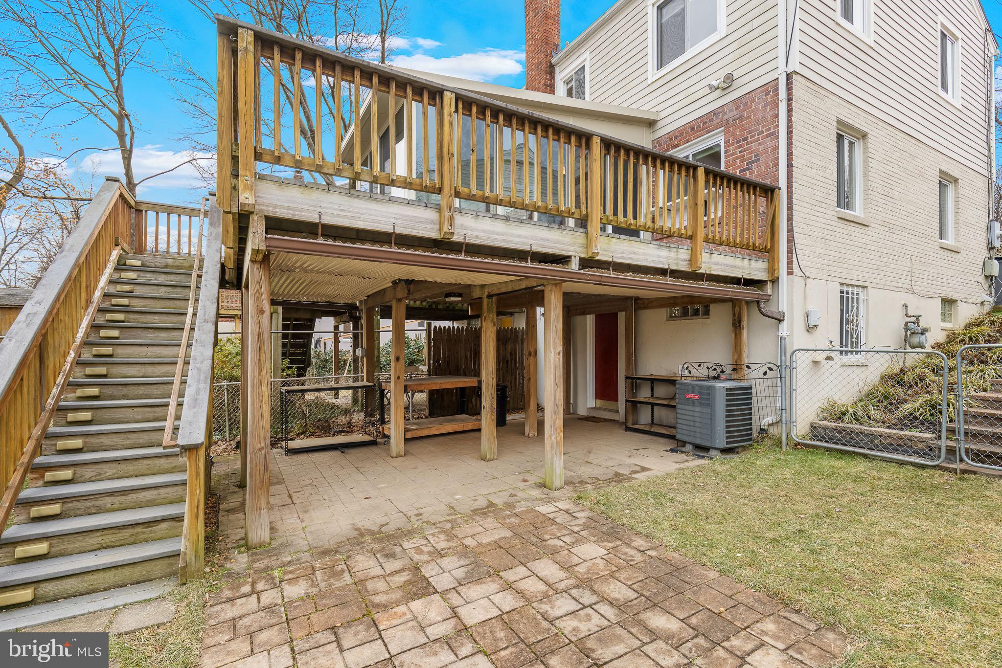 HUNTINGTON - Residential