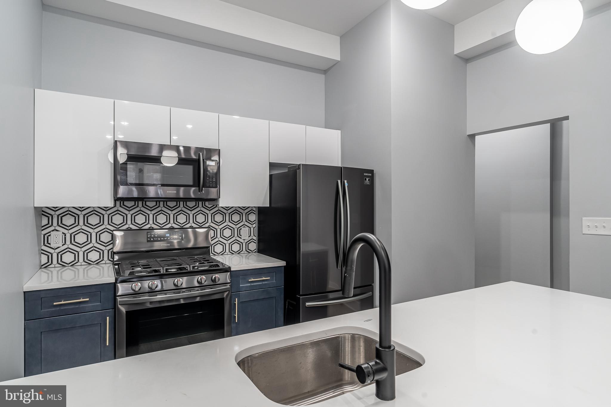 POWELTON VILLAGE - Residential Income