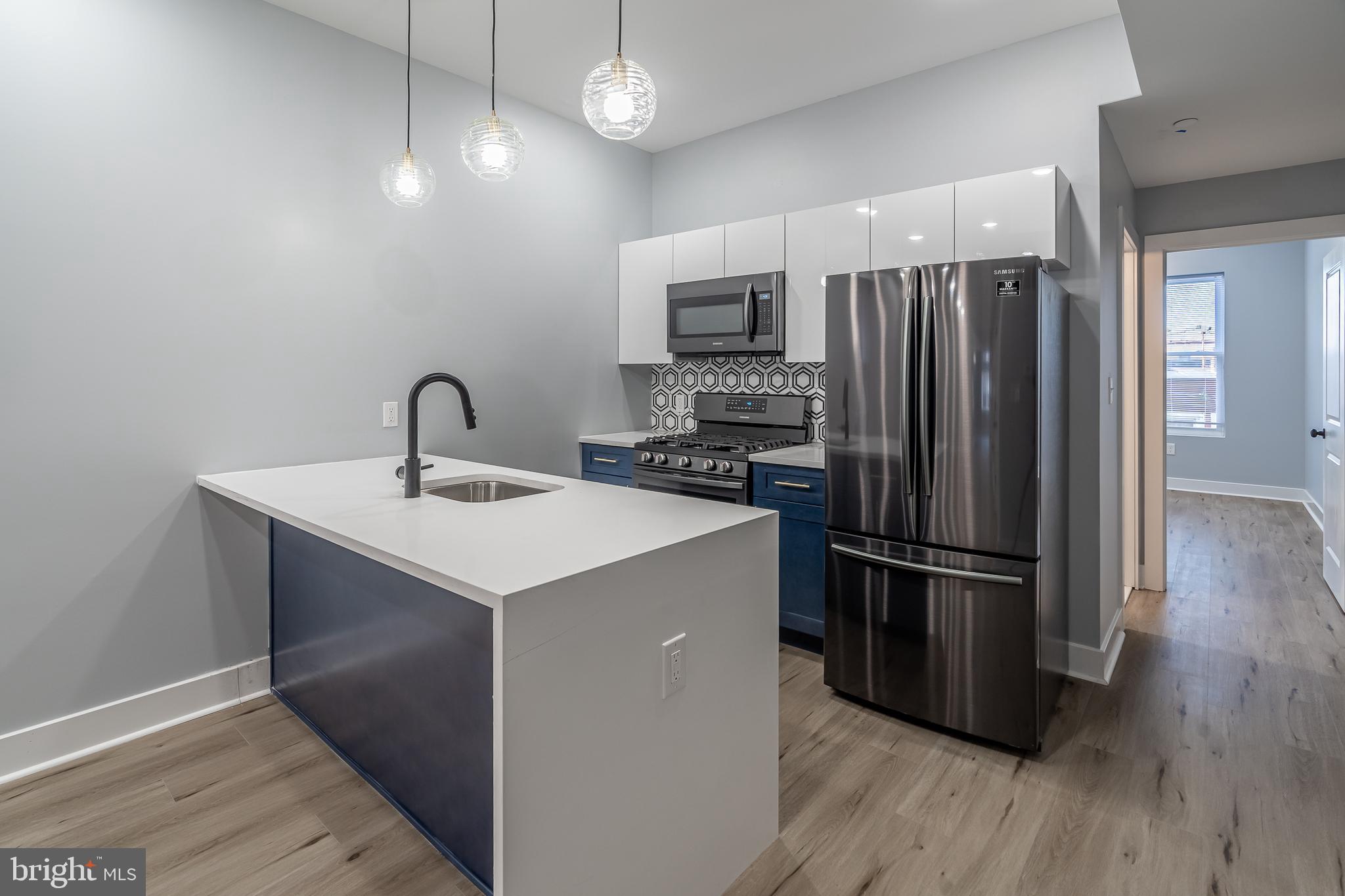 POWELTON VILLAGE - Residential Income