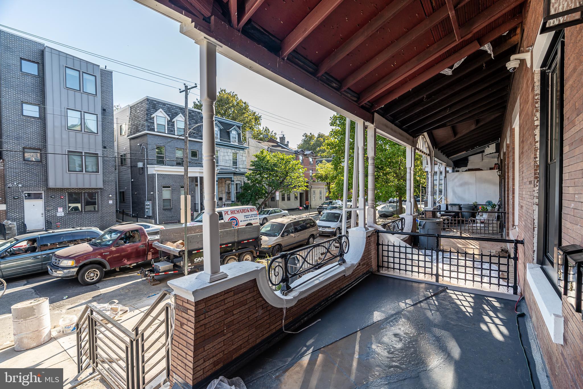 POWELTON VILLAGE - Residential Income