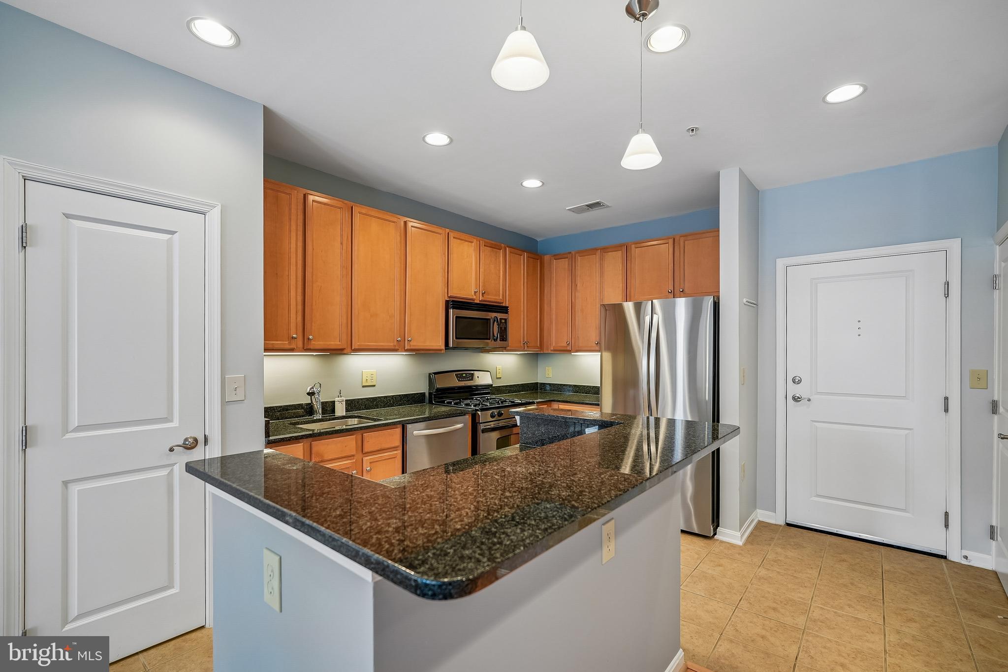 2665 PROSPERITY AVENUE 109