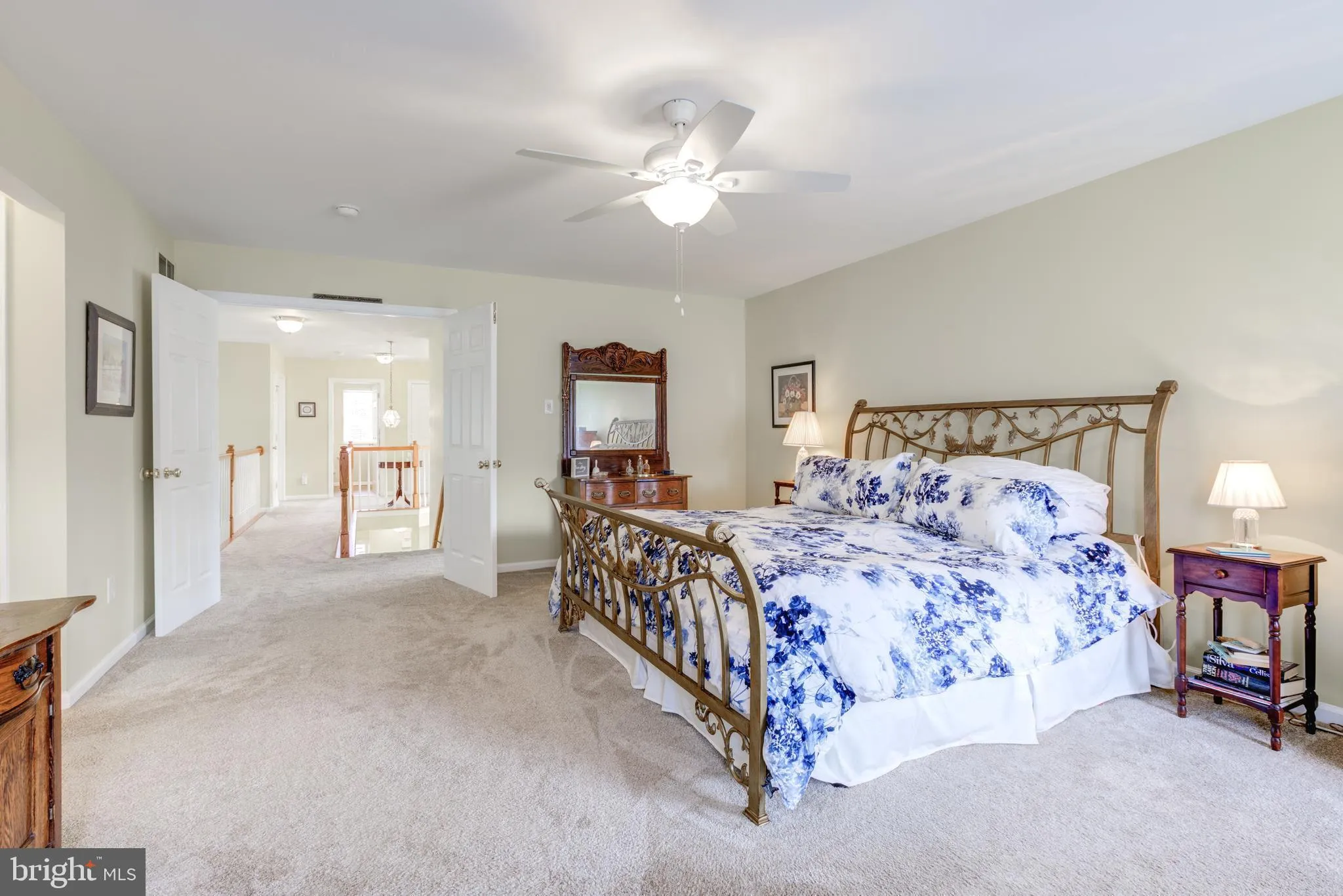 Downingtown, Pennsylvania 19335, United States, 4 Bedrooms Bedrooms, ,3 BathroomsBathrooms,Residential,Contingent,11333