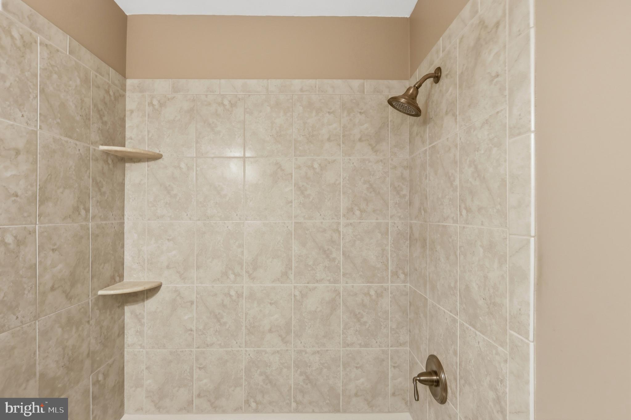 TANYARD FARMS - Residential