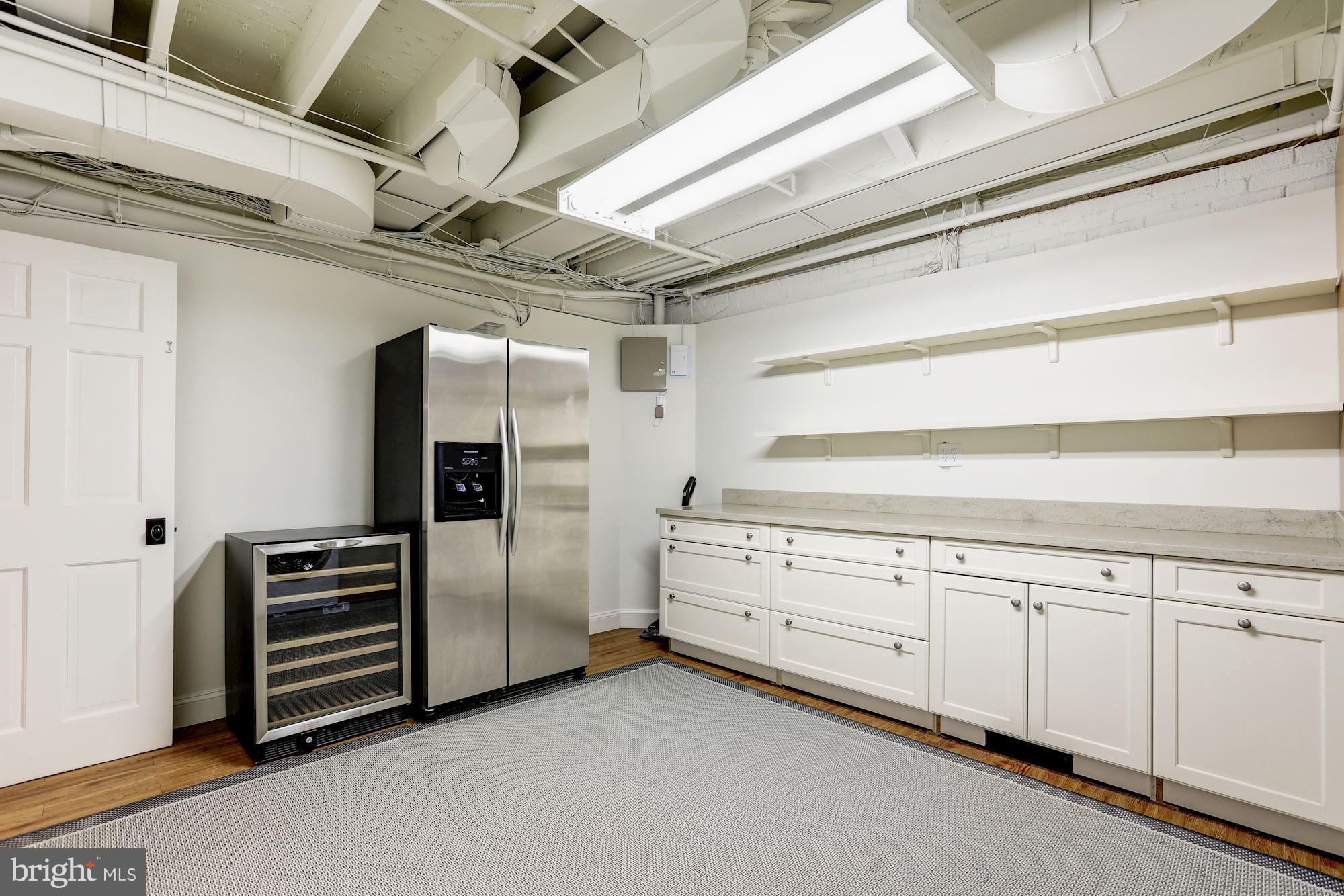 WESTMORELAND HILLS - Residential