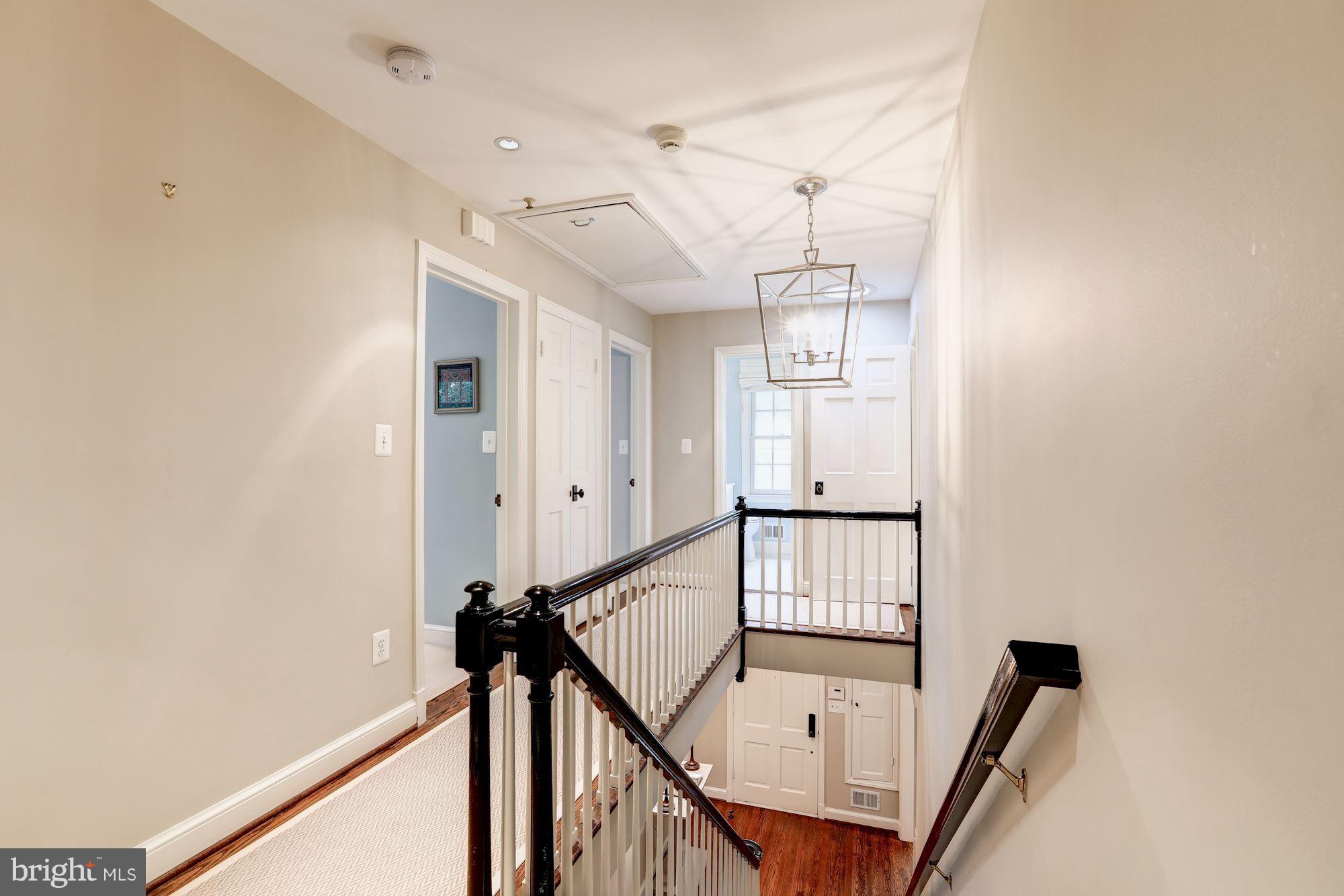 WESTMORELAND HILLS - Residential