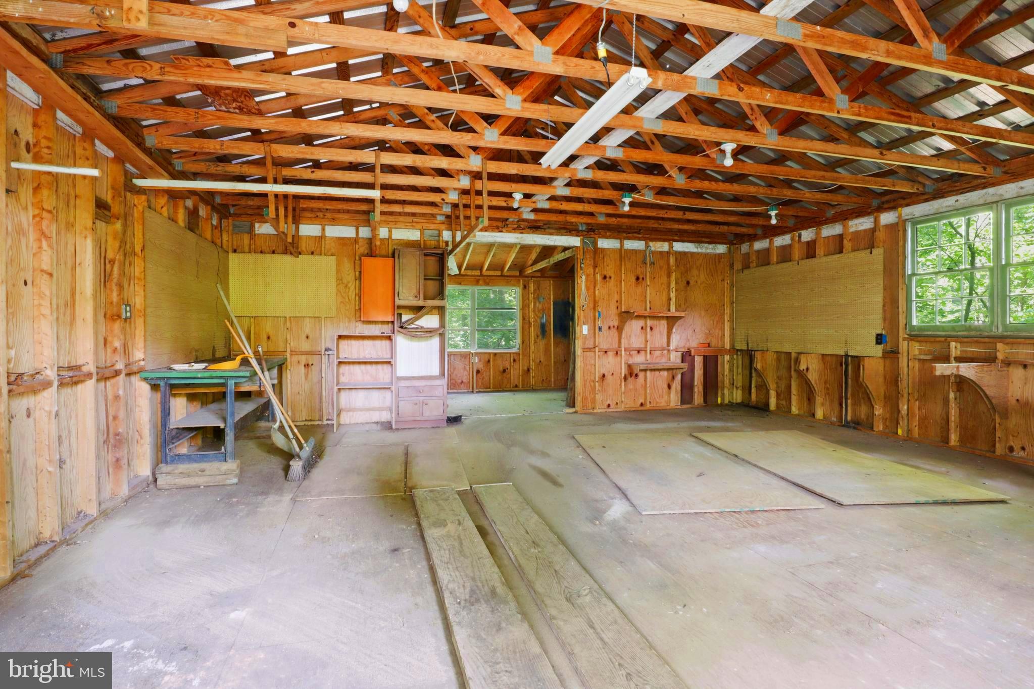 RANCHETTE ESTATES - Residential