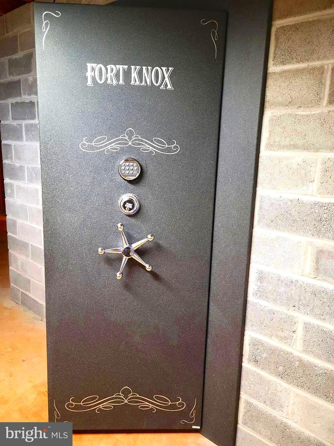 RANCHETTE ESTATES - Residential