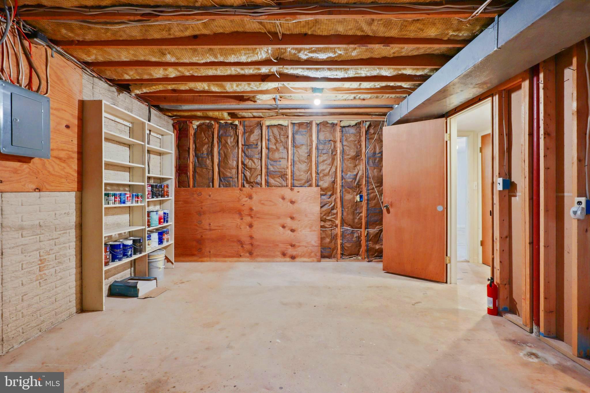 RANCHETTE ESTATES - Residential