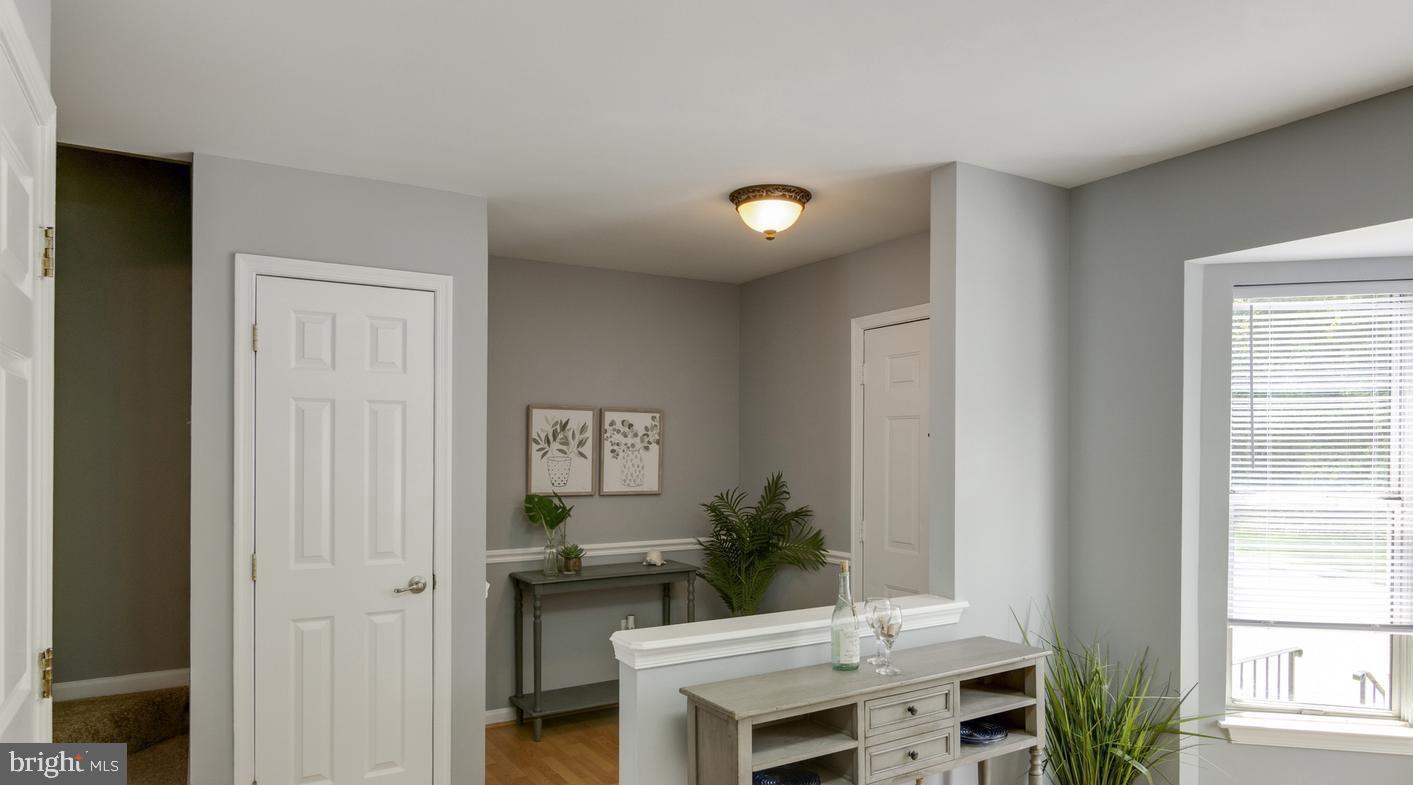 RIVERCHASE - Residential Lease