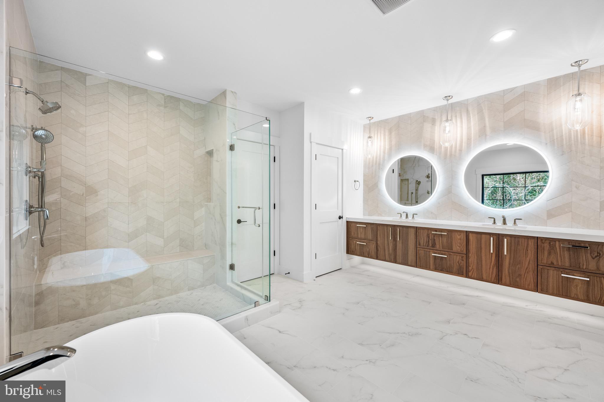 FRANKLIN PARK - Residential