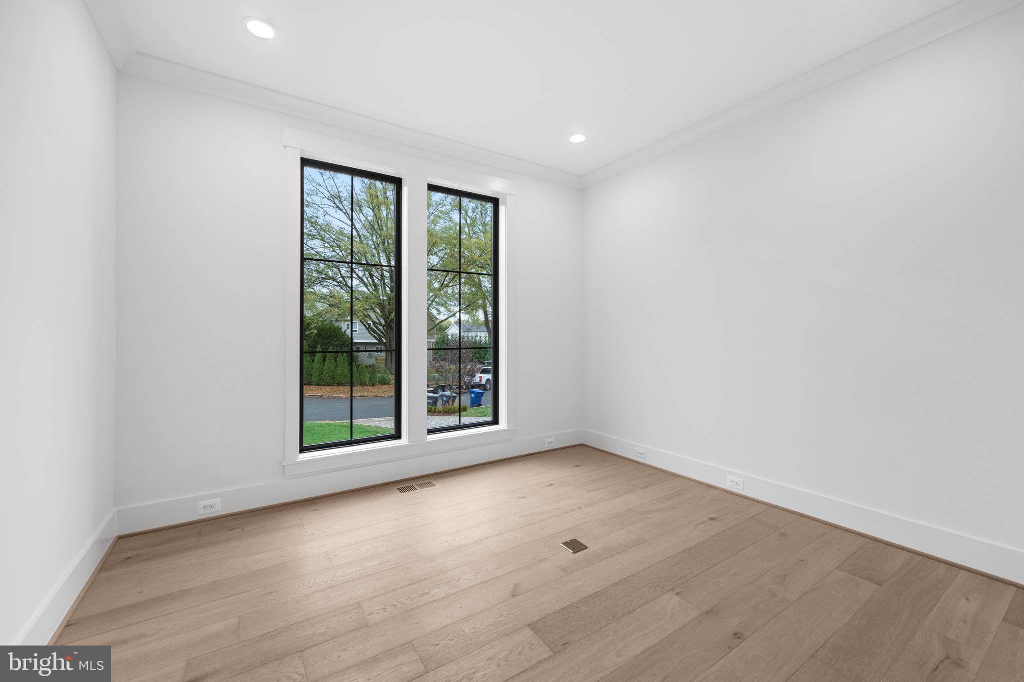 FRANKLIN PARK - Residential