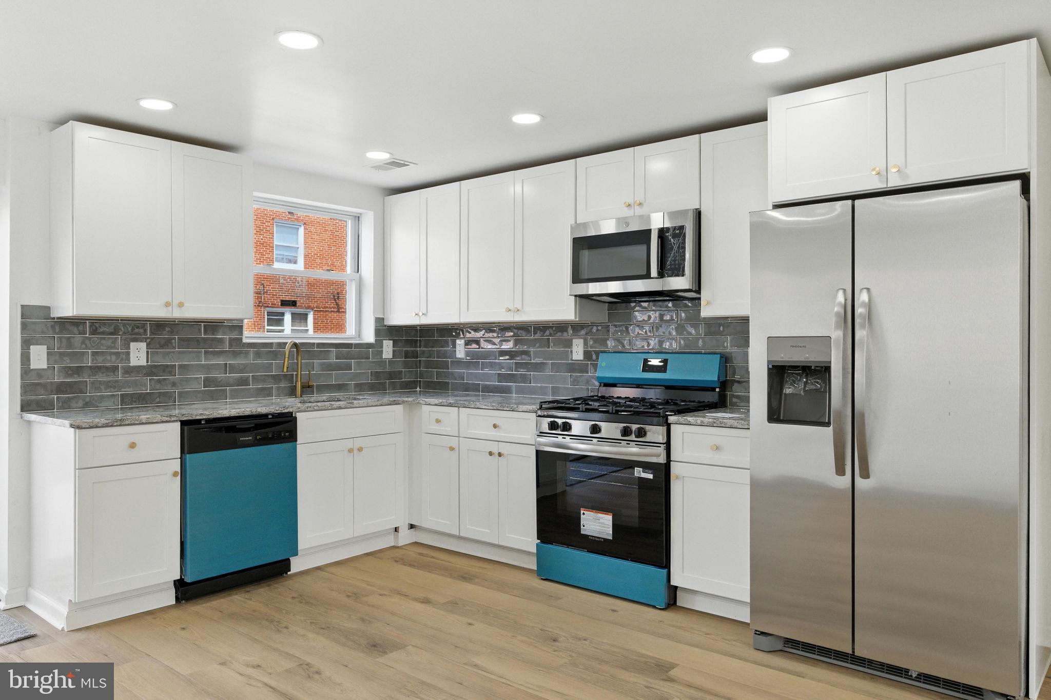 WEST OAK LANE - Residential