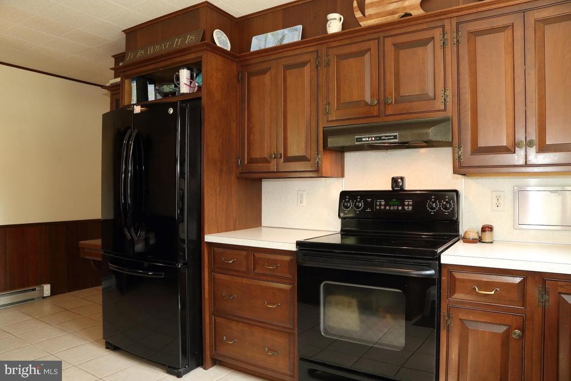 ADAMSTOWN BOROUGH - Residential