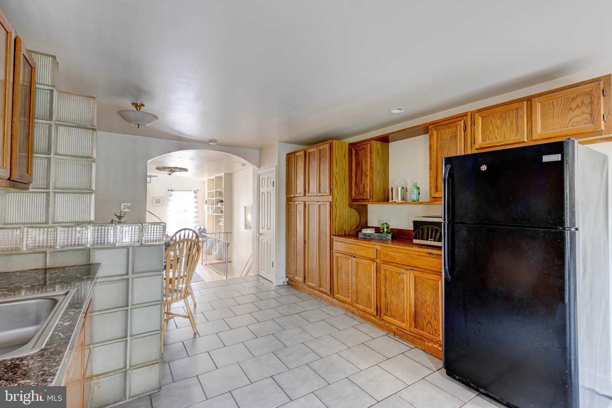 HOLLINS MARKET - Residential