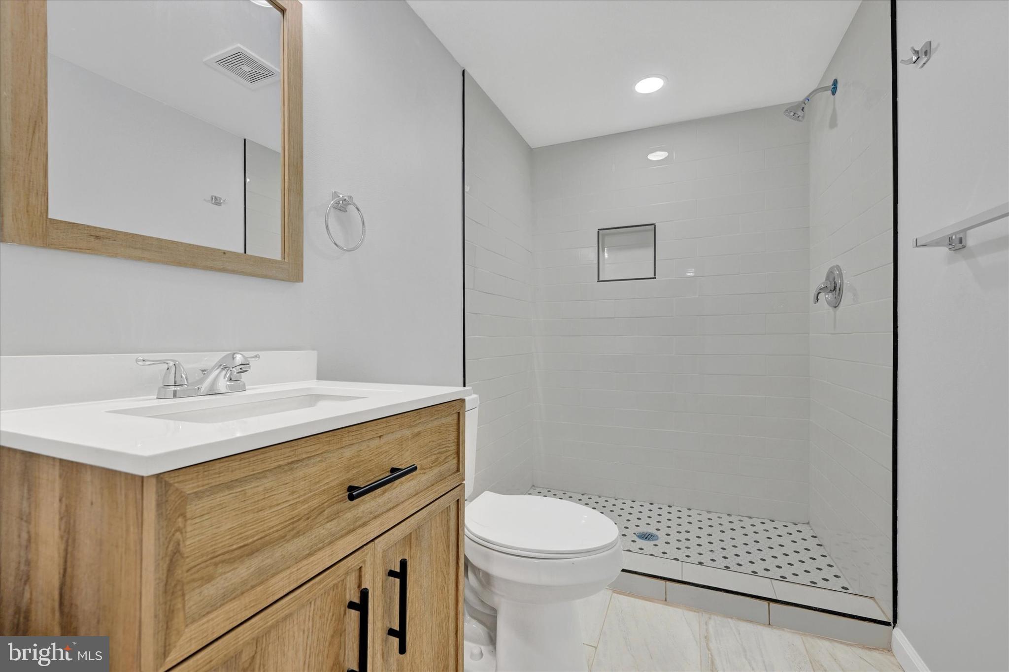 HOWARD PARK - Residential