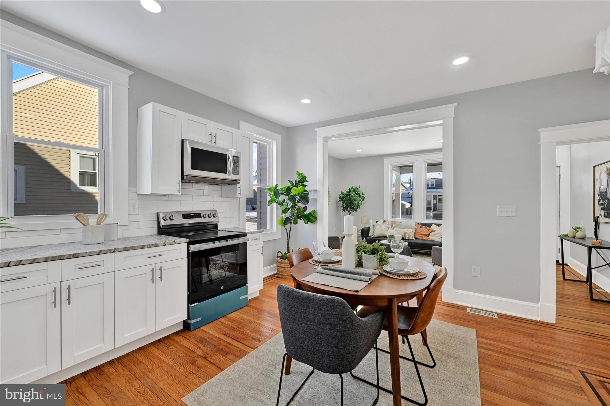 HOWARD PARK - Residential