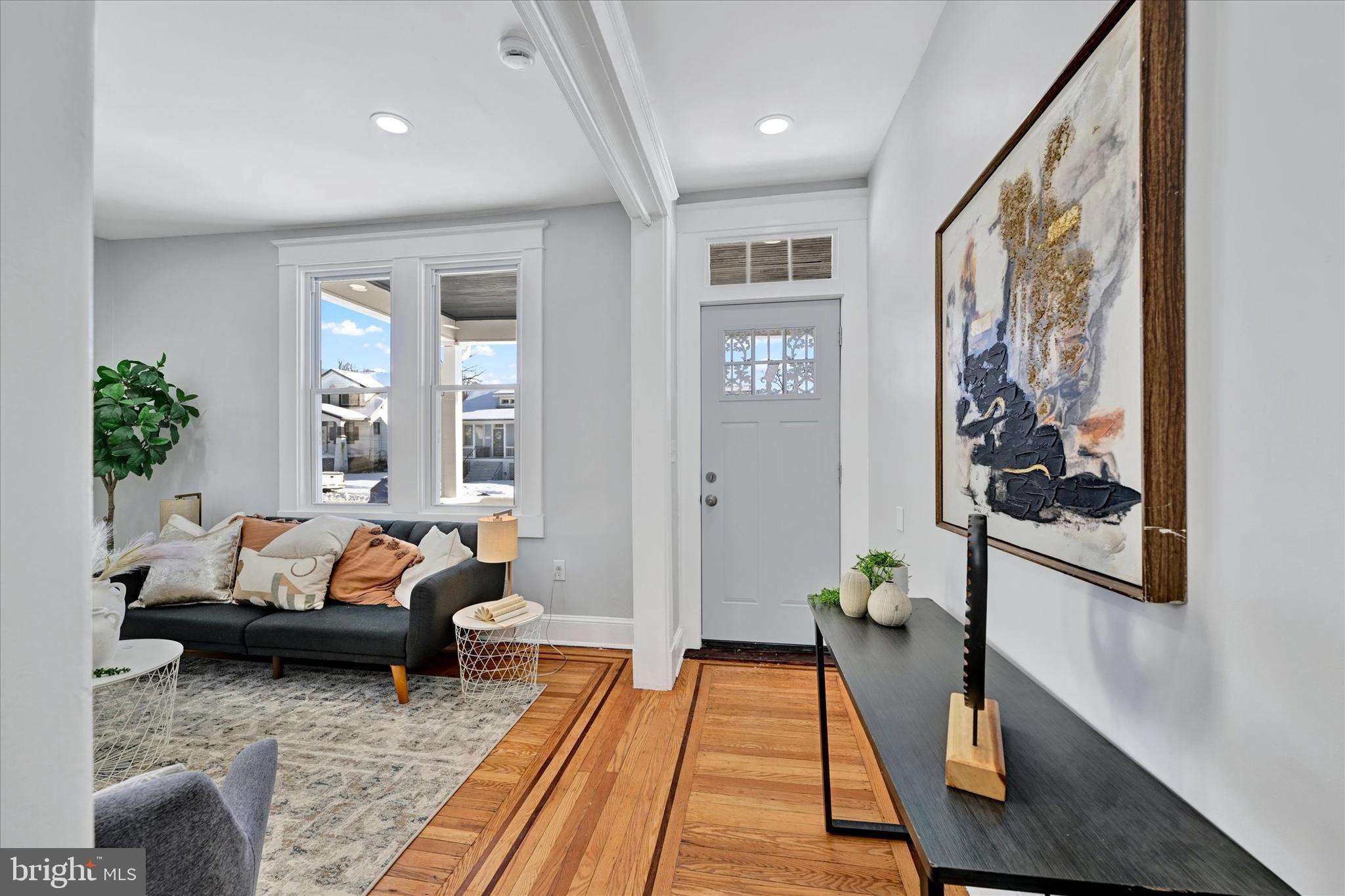 HOWARD PARK - Residential