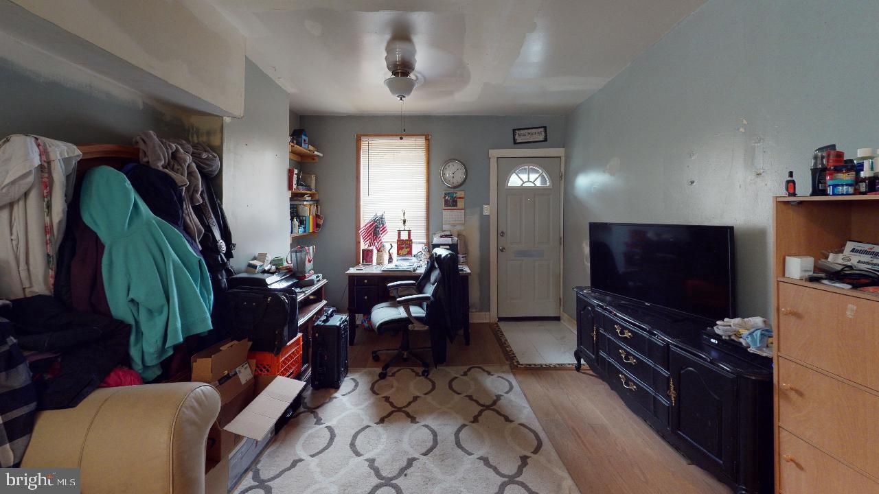 PORT RICHMOND - Residential