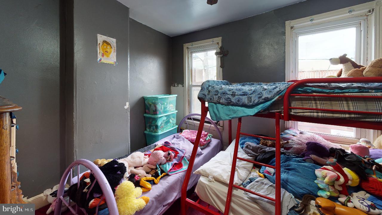 PORT RICHMOND - Residential